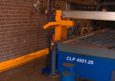 Vollständige Überholung einer Plasma-Schneidmaschine